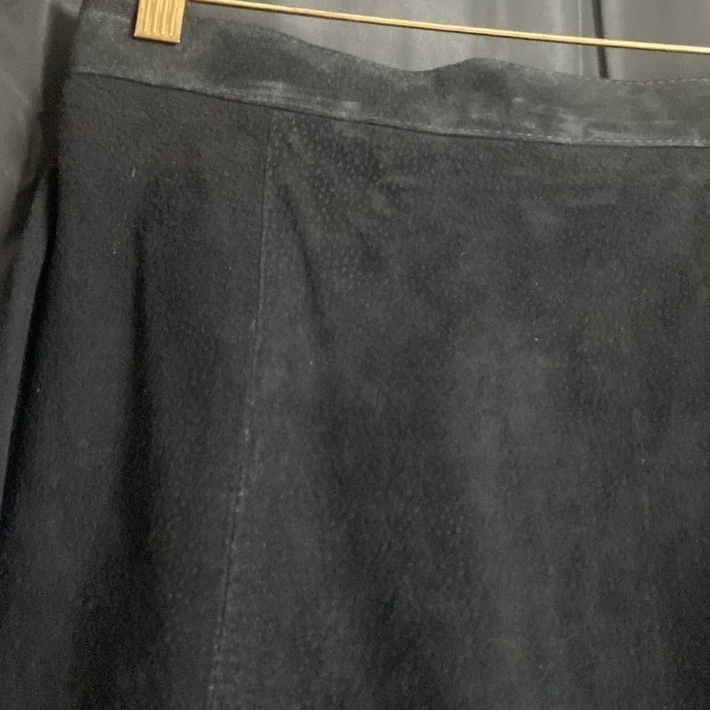 BB Dakota Suede Leather Pencil Skirt 💕​ - Picture 2 of 7